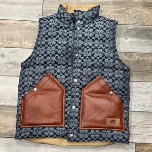 Coach Men's Reversible Vest Size 48 - Chambray Signature/khaki